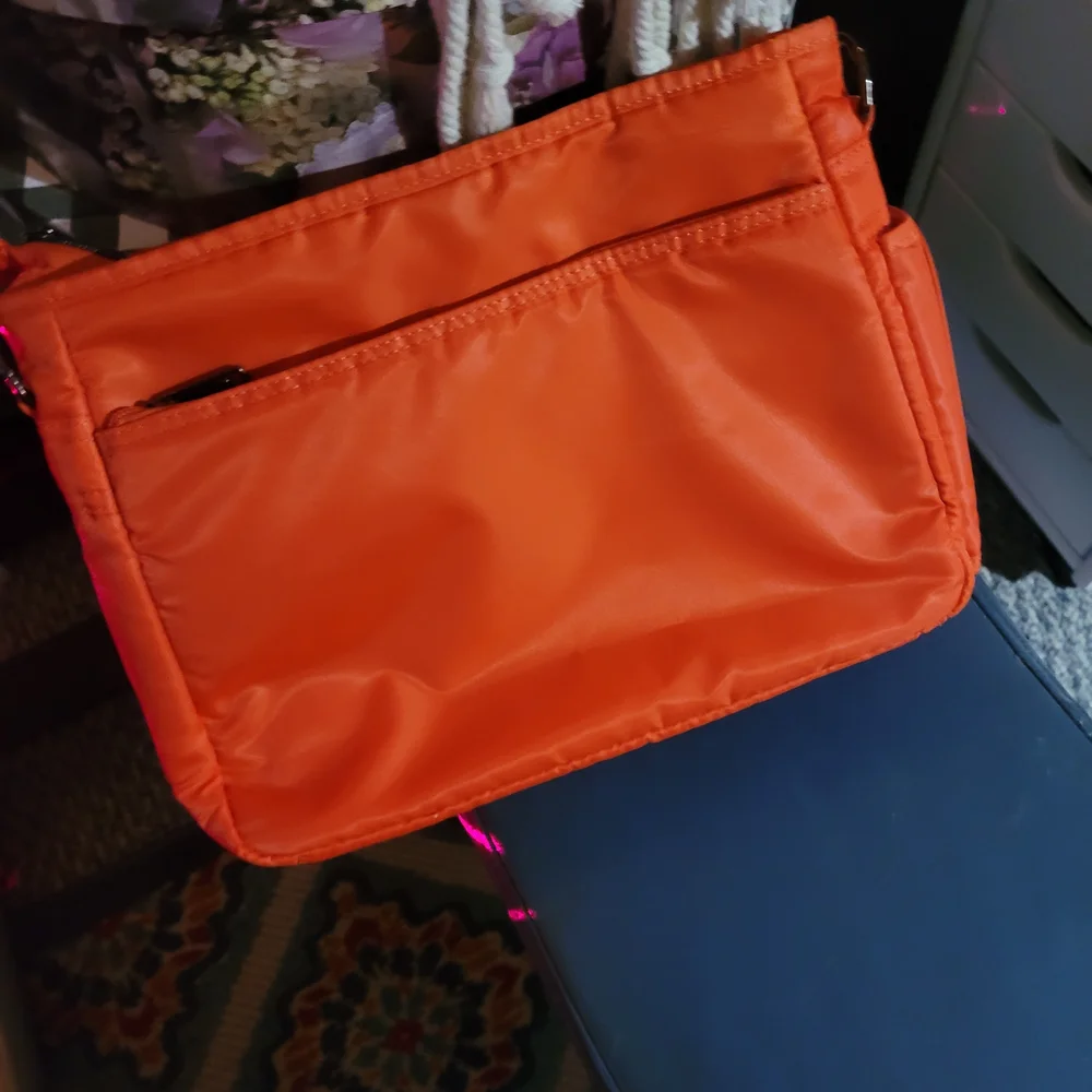 Lug Crossbody Bag in Papaya (Vibrant Orange) - Picture 4 of 5